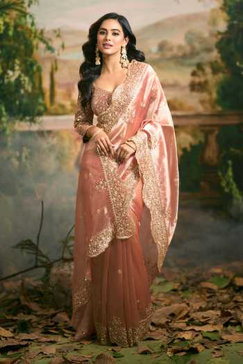 Buy Samyukta Singhania Pink Organza Sweetheart Neck Bead Sequined Saree And Blouse Set Online at Aza Fashions Buy_Samyukta Singhania_Pink Organza Sweetheart Neck Bead Sequined Saree And Blouse Set _Online_at_Aza_Fashions
