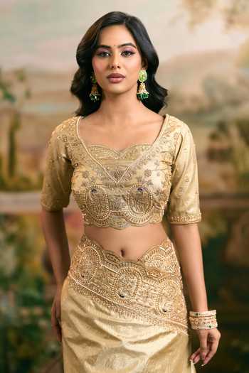 Shop_Samyukta Singhania_Gold Tissue Banarsi Saree And Blouse Set _Online_at_Aza_Fashions