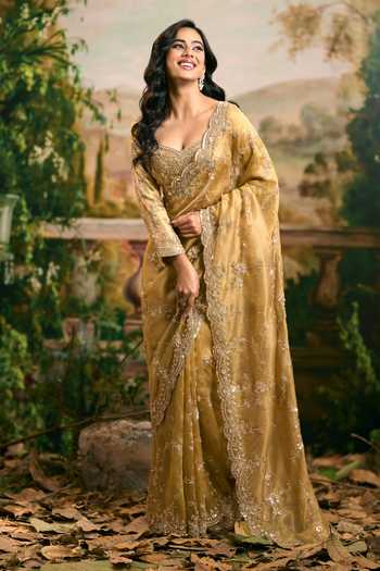 Buy_Samyukta Singhania_Gold Tissue Sweetheart Neck Embroidered Banarsi Saree And Blouse Set _Online_at_Aza_Fashions