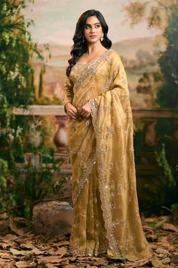 Shop_Samyukta Singhania_Gold Tissue Sweetheart Neck Embroidered Banarsi Saree And Blouse Set _Online_at_Aza_Fashions