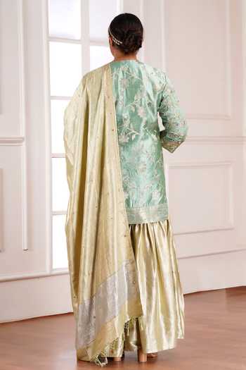 Sheeshakari Hand Embroidered Silk Kurta Set 