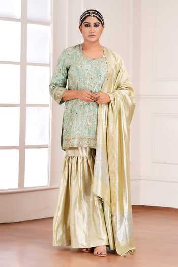 Shop_Sheeshakari_Green Silk Round Neck Hand Embroidered Kurta Set _Online_at_Aza_Fashions