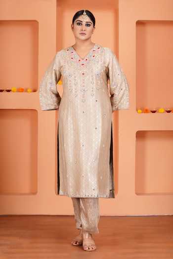 Shop_Sheeshakari_Beige Silk V-neck Hand Embroidered Kurta Set _Online_at_Aza_Fashions