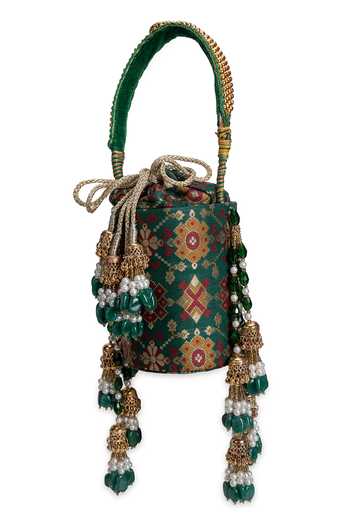 Shop_5elements_Green Beads, Pearls, Zari, Tassels Pannika Floral Motif Pattern Potli 