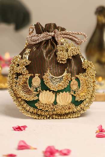 Buy_5elements_Green Beads, Tassels, Gota Patti Swarna Mati Embellished Potli 