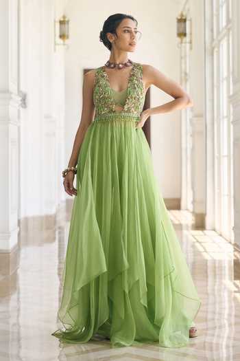 Awigna Gladious Embroidered Cape Set 