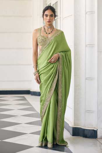 Buy Awigna Green Georgette, Satin, Net Sweetheart Neck Zuhur Saree And Blouse Set at Aza Fashions Buy_Awigna_Green Georgette, Satin, Net Sweetheart Neck Zuhur Saree And Blouse Set _at_Aza_Fashions