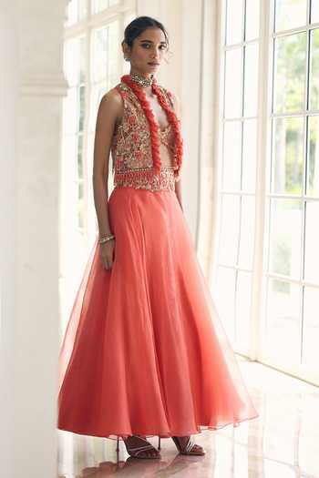 Buy_Awigna_Orange Organza Sweetheart Neck Daffodill Embroidered Blouse Set _Online_at_Aza_Fashions