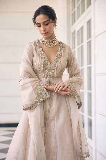 Buy Awigna Ivory Tissue, Organza V-neck Calla Seauins Anarkali Set Online at Aza Fashions Buy_Awigna_Ivory Tissue, Organza V-neck Calla Seauins Anarkali Set _Online_at_Aza_Fashions