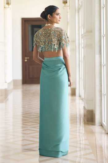 Awigna Lillium Pre-Draped Saree & Cape Set 