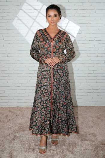 Sheeshakari Ajrakh Pattern Silk Kurta & Pant Set 