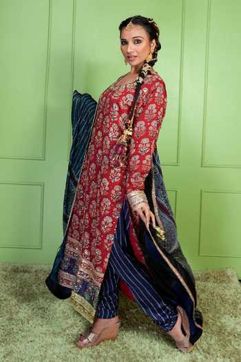 Shop_Sheeshakari_Red Silk Scoop Neck Ajrakh Pattern Kurta Set _Online_at_Aza_Fashions