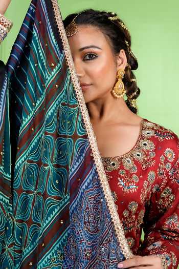 Sheeshakari_Red Silk Scoop Neck Ajrakh Pattern Kurta Set _at_Aza_Fashions