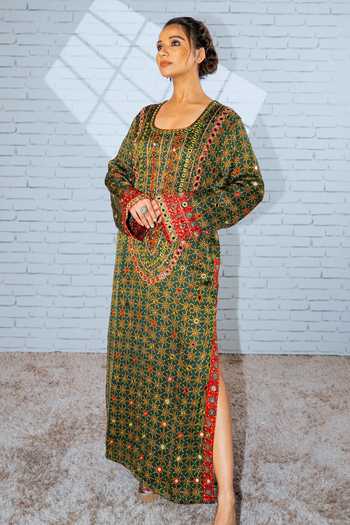 Buy_Sheeshakari_Green Silk Scoop Neck Ajrakh Print Kaftan _Online_at_Aza_Fashions
