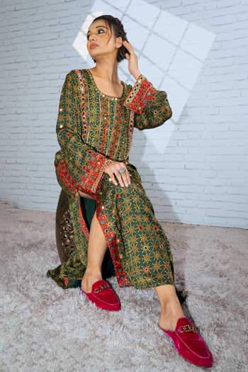 Shop_Sheeshakari_Green Silk Scoop Neck Ajrakh Print Kaftan _Online_at_Aza_Fashions