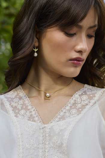 Surmaye_Ivory Silk Organza V-neck Wander Trail Embroidered Top _Online_at_Aza_Fashions