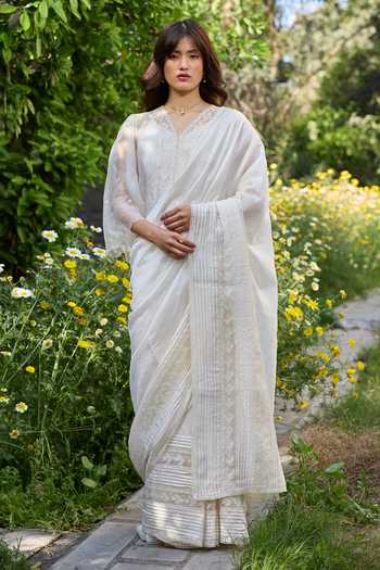 Buy_Surmaye_Ivory Silk Organza V-neck Wander Trail Embroidered Top _Online_at_Aza_Fashions