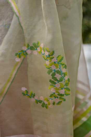 Buy_Surmaye_Pink Silk, Organza Blush And Berry Jamdani Saree 
