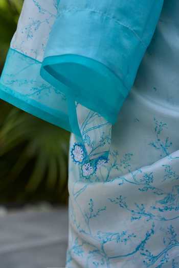 Buy_Surmaye_Blue Silk Once Upon A Garden Print Saree _Online_at_Aza_Fashions