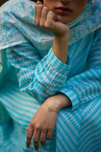 Buy_Surmaye_Blue Chanderi V-neck Joyful Paths Kurta And Pant Set _Online_at_Aza_Fashions