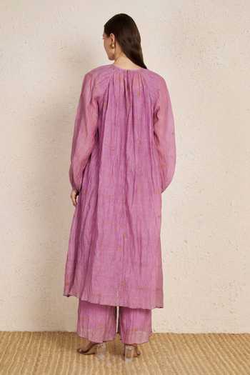NUHH Floral Embroidered Chanderi Kurta & Pant Set 