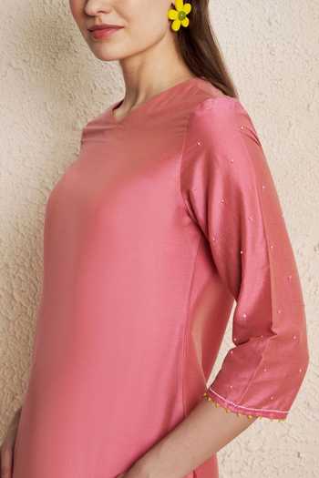 NUHH_Pink Chiffon V-neck, Yes Hand Embroidered Sleeve Kurta Set _Online_at_Aza_Fashions