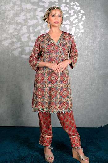 Sheeshakari_Red Silk V-neck Ajrakh Pattern Kurta Set _Online_at_Aza_Fashions