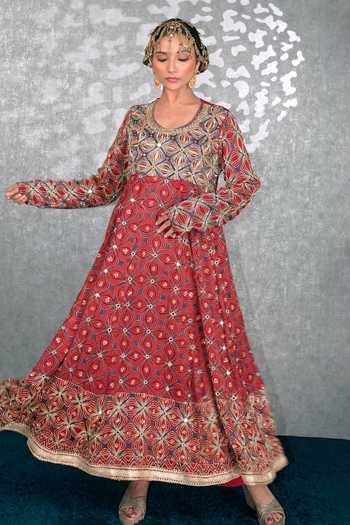 Shop_Sheeshakari_Red Silk Scoop Neck Pattern Set _Online_at_Aza_Fashions