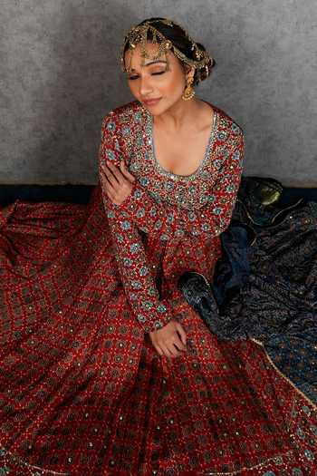 Buy_Sheeshakari_Red Silk Scoop Neck Ajrakh Pattern Kurta Set _Online_at_Aza_Fashions