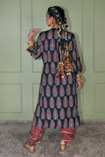 Sheeshakari Ajrakh Pattern Kurta Set 