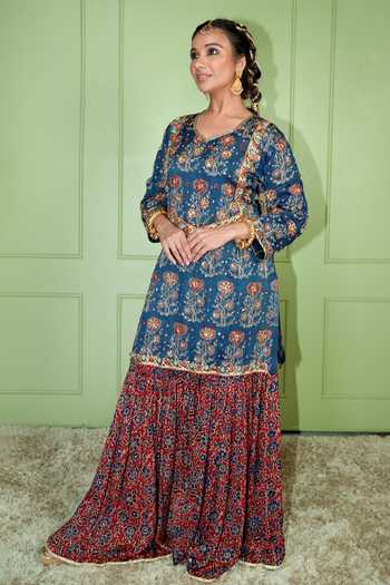 Buy Sheeshakari Blue Silk V-neck, Yes Ajrakh Pattern Kurta Set Online at Aza Fashions Buy_Sheeshakari_Blue Silk V-neck, Yes Ajrakh Pattern Kurta Set _Online_at_Aza_Fashions