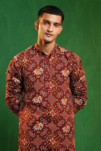 Ahi Clothing Maroon Silk, Georgette Patola Print Kurta Salwar Set at Aza Fashions Ahi Clothing_Maroon Silk, Georgette Patola Print Kurta Salwar Set _at_Aza_Fashions