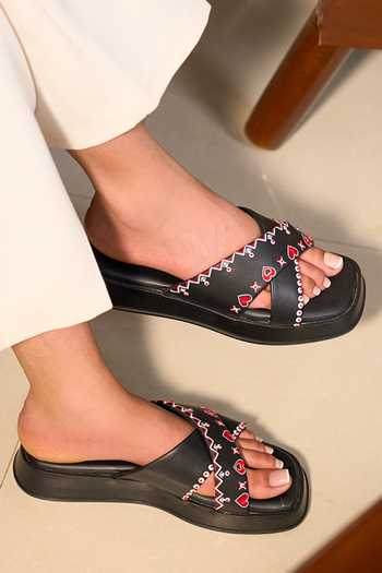 Buy_House Of Vitti India_Black Crush Codes Cushioned Flat Sliders 