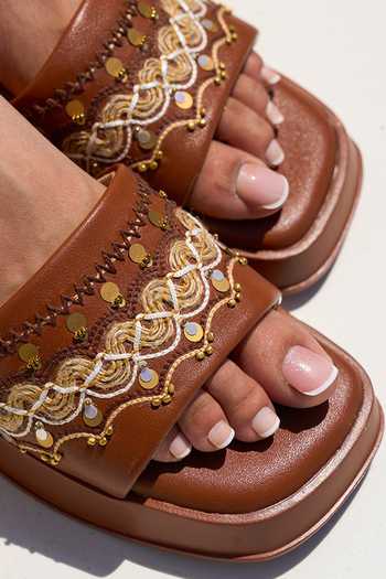 Shop_House Of Vitti India_Brown Tan-tastic Cushioned Flat Sliders _Online_at_Aza_Fashions