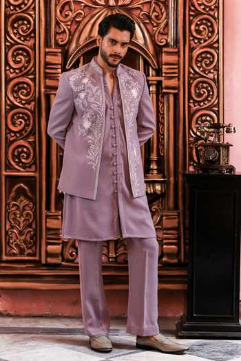 Yajy By Aditya Jain Rong Verse Embroidered Jacket & Kurta Set 