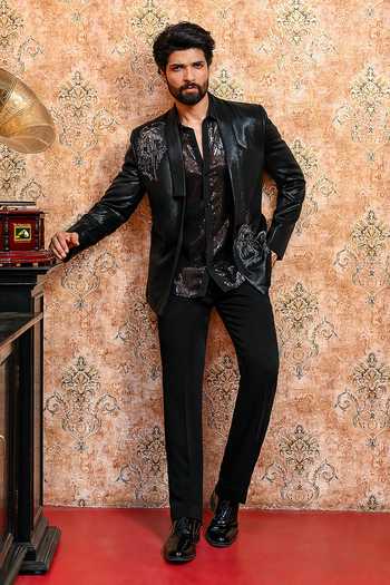Yajy By Aditya Jain Ashva Utsav Embroidered Blazer & Pant Set 