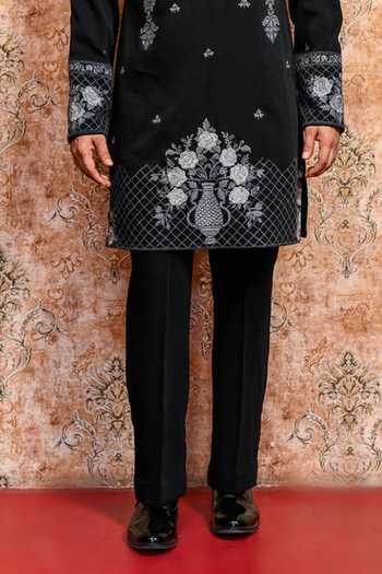 Yajy By Aditya Jain Black Suiting Ebon Dhushor Embroidered Kurta And Pant Set Online at Aza Fashions Yajy By Aditya Jain_Black Suiting Ebon Dhushor Embroidered Kurta And Pant Set _Online_at_Aza_Fashions