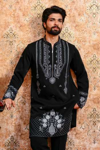 Shop Yajy By Aditya Jain Black Suiting Ebon Dhushor Embroidered Kurta And Pant Set Online at Aza Fashions Shop_Yajy By Aditya Jain_Black Suiting Ebon Dhushor Embroidered Kurta And Pant Set _Online_at_Aza_Fashions