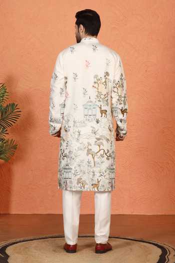 Aham-Vayam Forest Landscape Print Kurta Set 