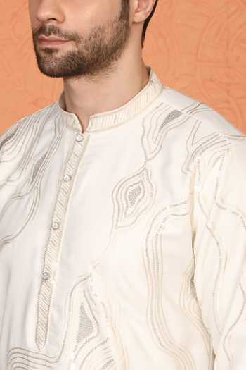 Aham-Vayam_Off White Cotton Embroidered Kurta Set _Online_at_Aza_Fashions