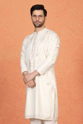 Aham-Vayam_Off White Cotton Embroidered Kurta Set _at_Aza_Fashions