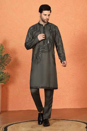 Buy_Aham-Vayam_Green Cotton Embroidered Kurta And Pant Set _Online_at_Aza_Fashions