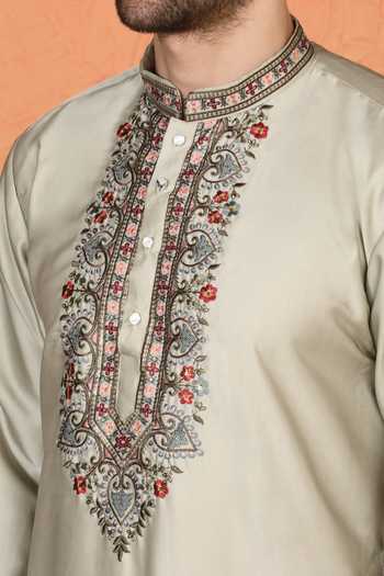 Shop_Aham-Vayam_Green Silk, Cotton Embroidered Kurta Set _Online_at_Aza_Fashions