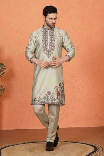 Aham-Vayam Embroidered Cotton Silk Kurta Set 