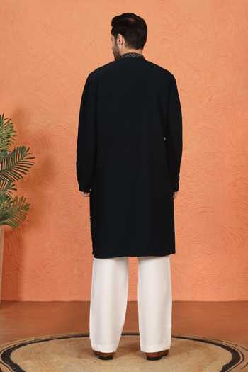 Aham-Vayam Embroidered Cotton Kurta & Pant Set 