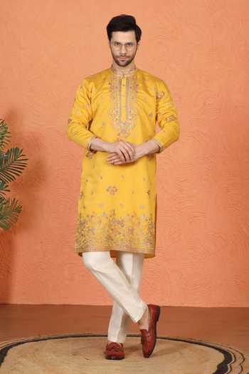 Buy_Aham-Vayam_Yellow Cotton Embroidered Kurta And Pant Set 