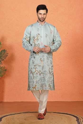 Aham-Vayam Embroidered Cotton Kurta & Pant Set 