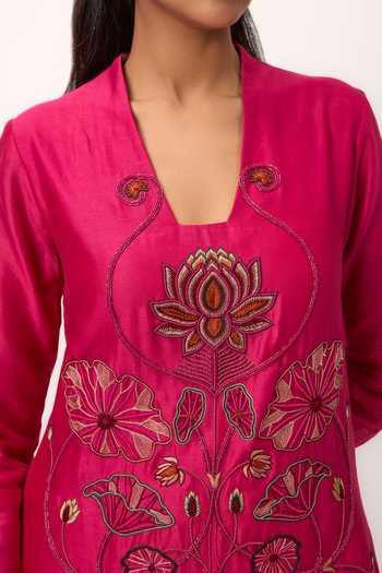 Shop_Ruchi Marodia_Pink Chanderi V-neck, Yes Lotus Bloom Jaal Kurta Set 