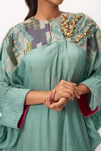 Buy_Ruchi Marodia_Green Silk, Muslin Round Neck, Yes Shami Whisper Embroidered Kurta And Pant Set _Online_at_Aza_Fashions