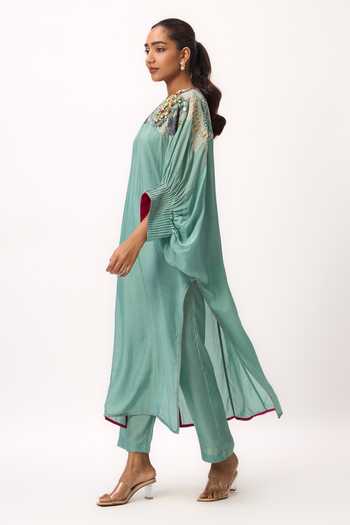 Shop_Ruchi Marodia_Green Silk, Muslin Round Neck, Yes Shami Whisper Embroidered Kurta And Pant Set 